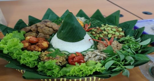 jasa catering nasi tumpeng putih